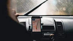 Drivers use Google Maps and Waze to avoid fines but risk safety trade-offs