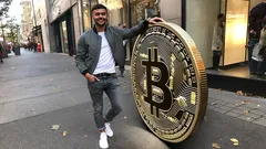 Early crypto believers turn bold risk into life-changing fortunes with Bitcoin